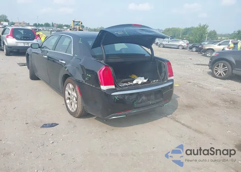 2016 Chrysler 300C Platinum Awd z USA, uszkodzony, nr VIN 2C3CCASG9GH208523